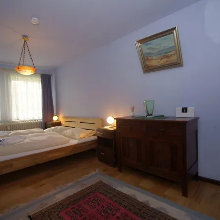 Traumstrasse Apartment *