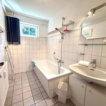Traumstrasse Apartment *